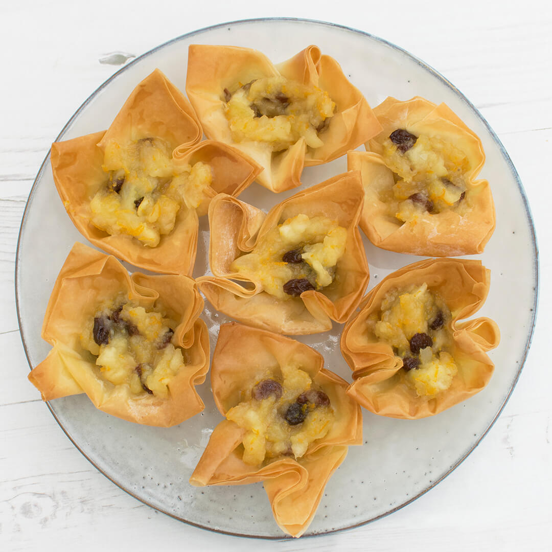 A plate of Apple Filo Baskets